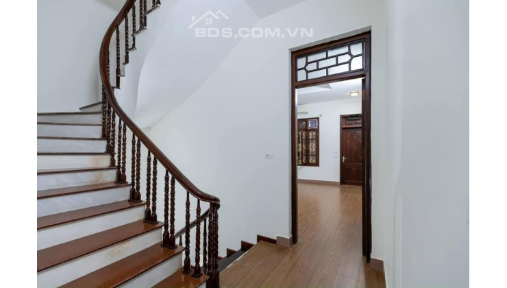 BÁN NHÀ 2 TẦNG GIA LÂM - TIỆN ÍCH VINHOMES - Ở SƯỚNG - ĐẦU TƯ SINH LỜI.